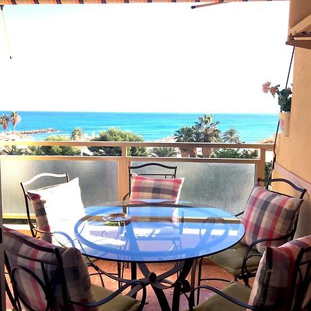 Apartamento Puigval Екстериор снимка